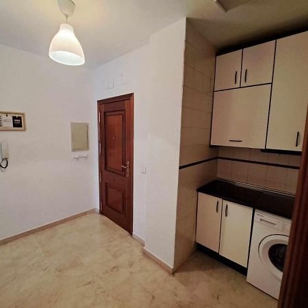 Universidad 2 By Shouthern Rooms Jaen Luaran gambar