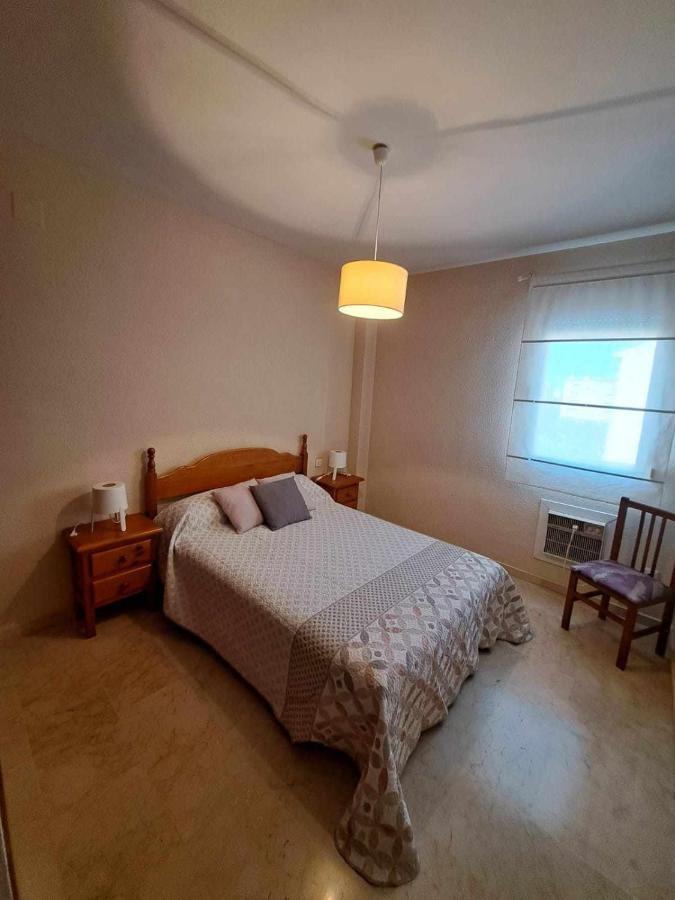 Universidad 2 By Shouthern Rooms Jaen Luaran gambar