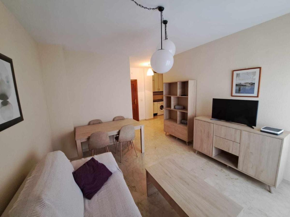 Universidad 2 By Shouthern Rooms Jaen Luaran gambar