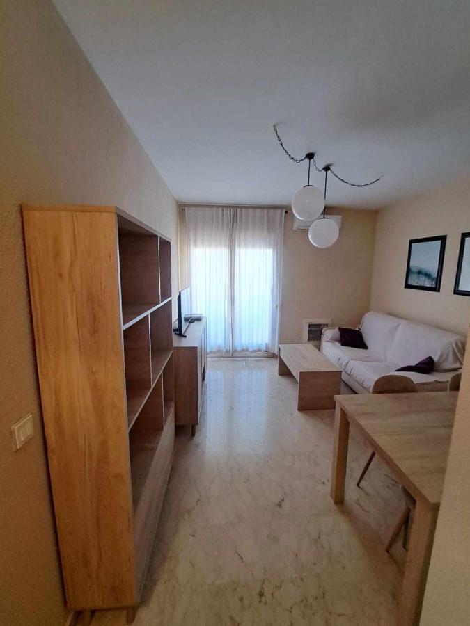 Universidad 2 By Shouthern Rooms Jaen Luaran gambar
