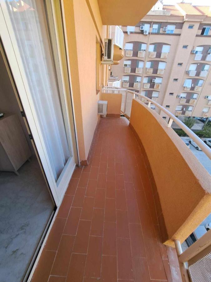 Universidad 2 By Shouthern Rooms Jaen Luaran gambar